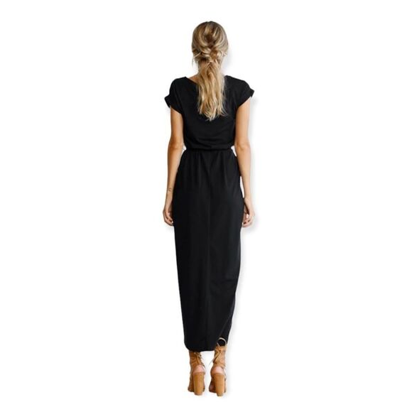 🔃Black Short Sleeve Front Split Midi Dress - Picture 2 of 8